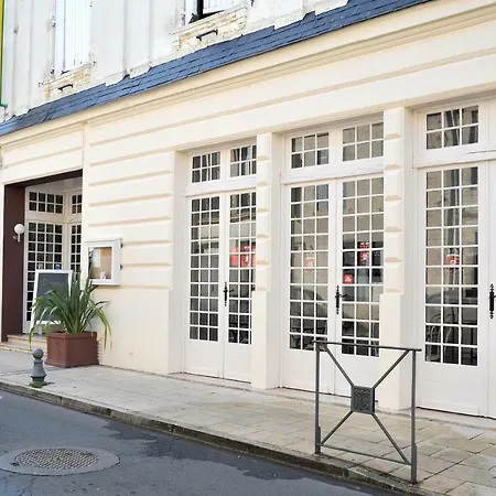 Grand Hotel